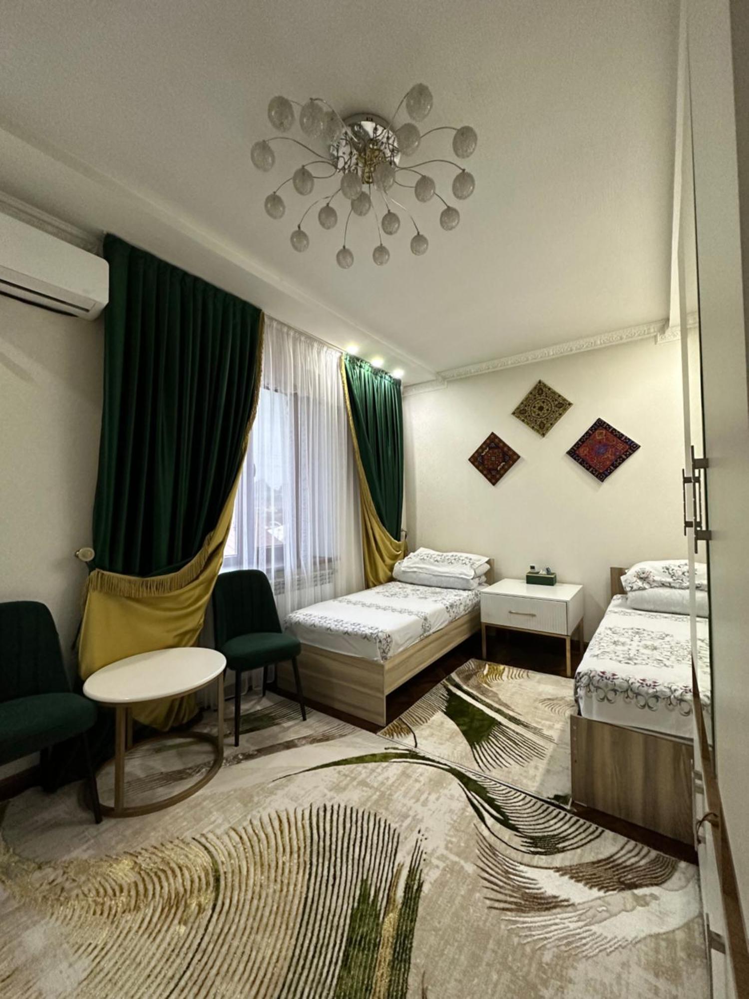 Sultan Saray Hostel Oş Exterior foto