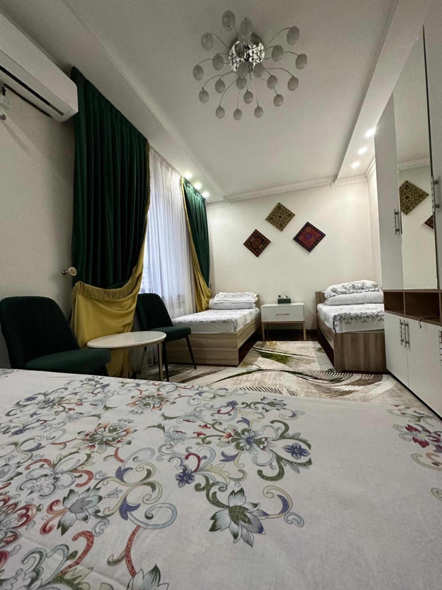 Sultan Saray Hostel Oş Exterior foto