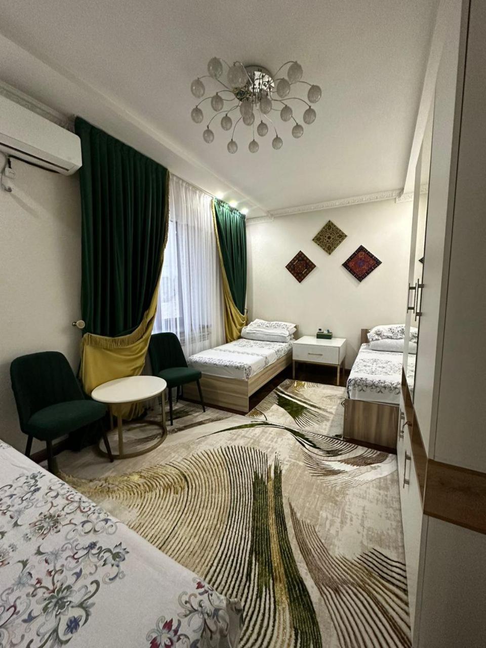 Sultan Saray Hostel Oş Exterior foto